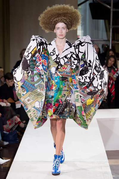 Look 12
